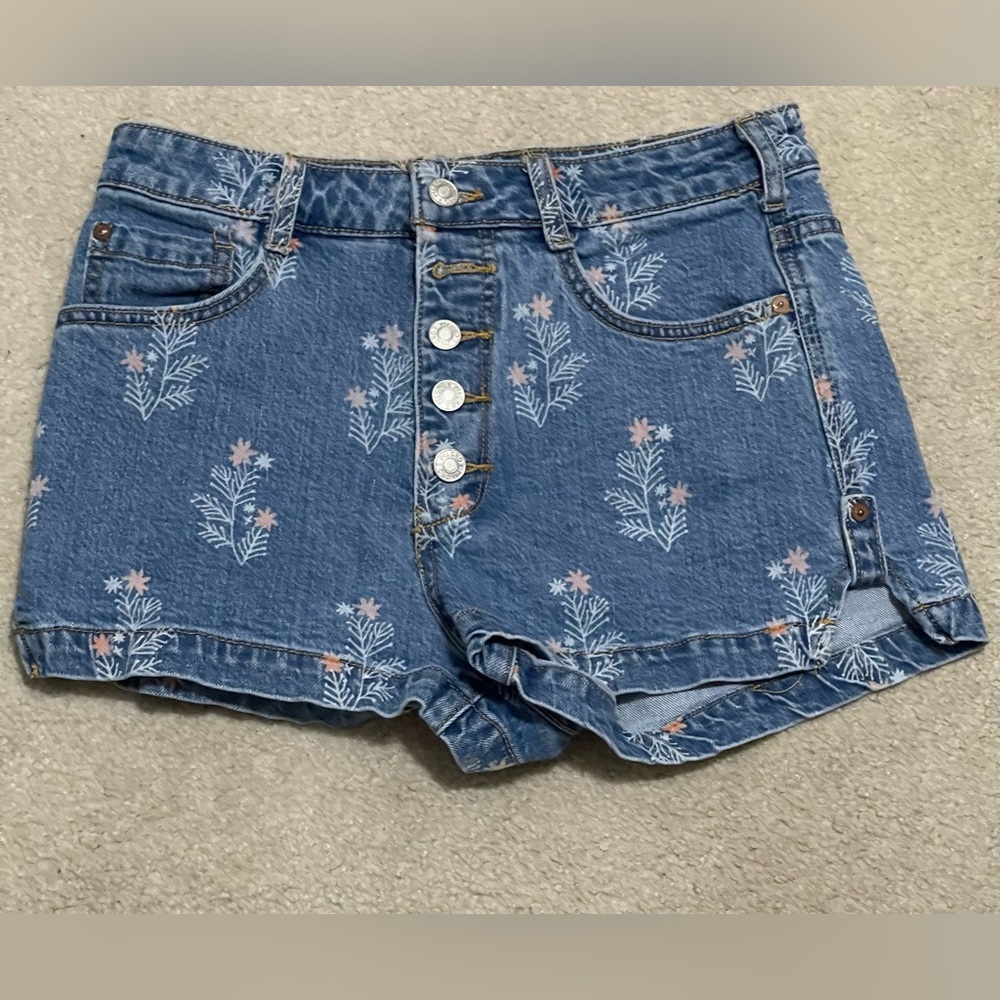 Pilcro Anthropologie Ultra High Rise Floral Shorts Size 28  Button Fly Cottage